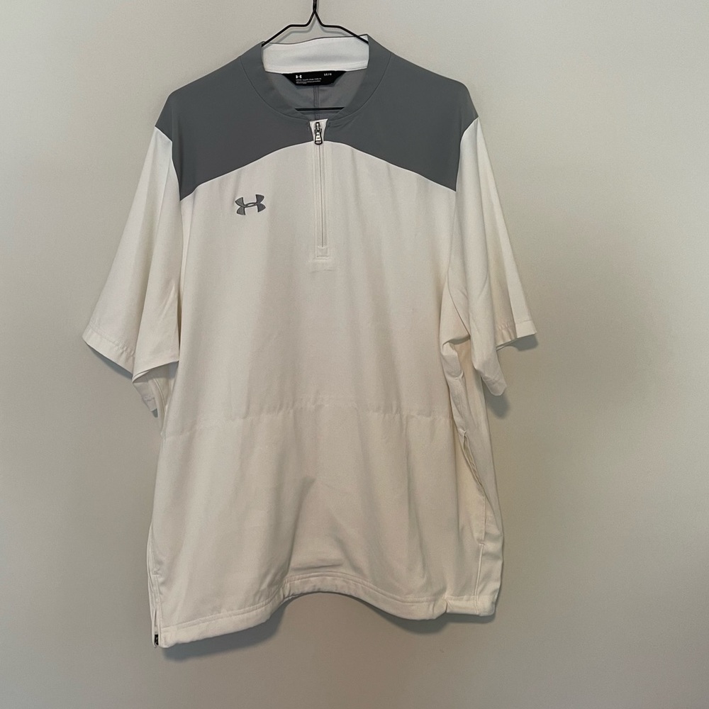 Under armour Mens baseball style pull over quart-zip size Large
